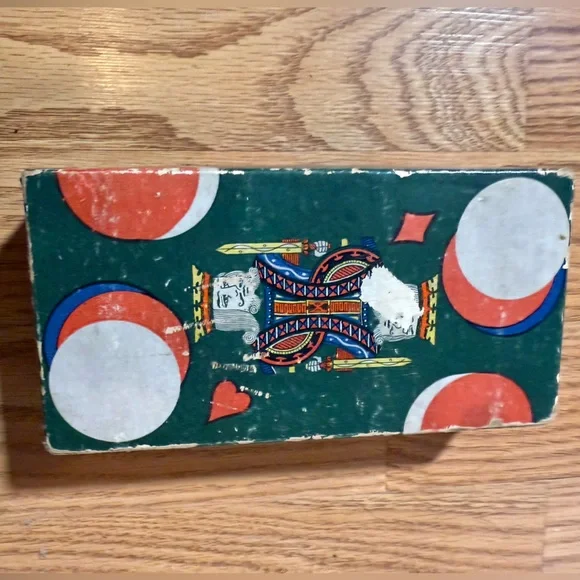 72 Vintage Wooden Casino PLA-M-WEL Poker Chips - Picture 2 of 6